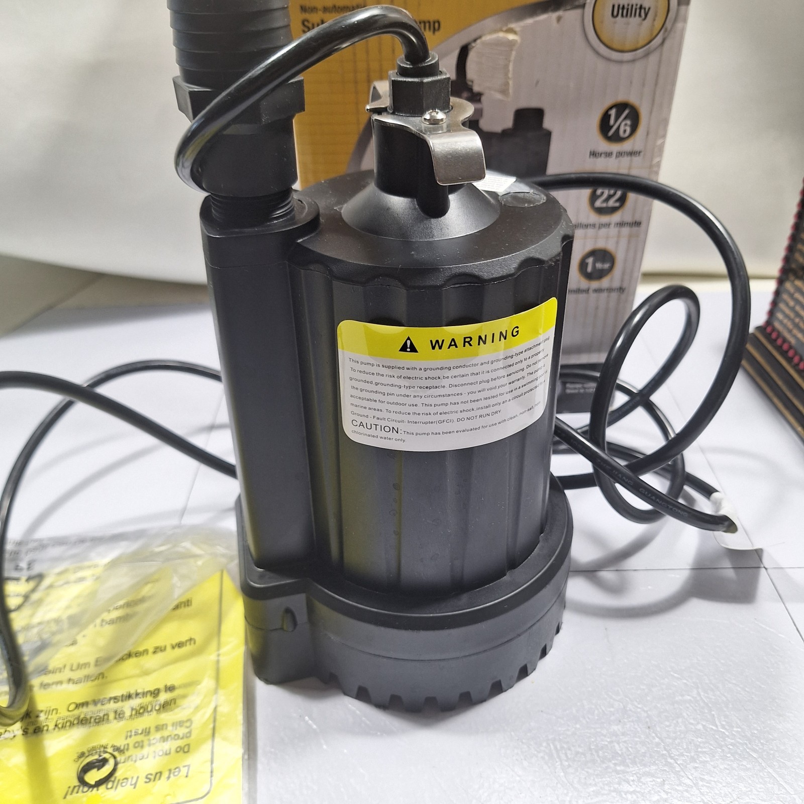 UltiliTech Non Automatic Submersible Utility Pump 1/6 HP gallery
