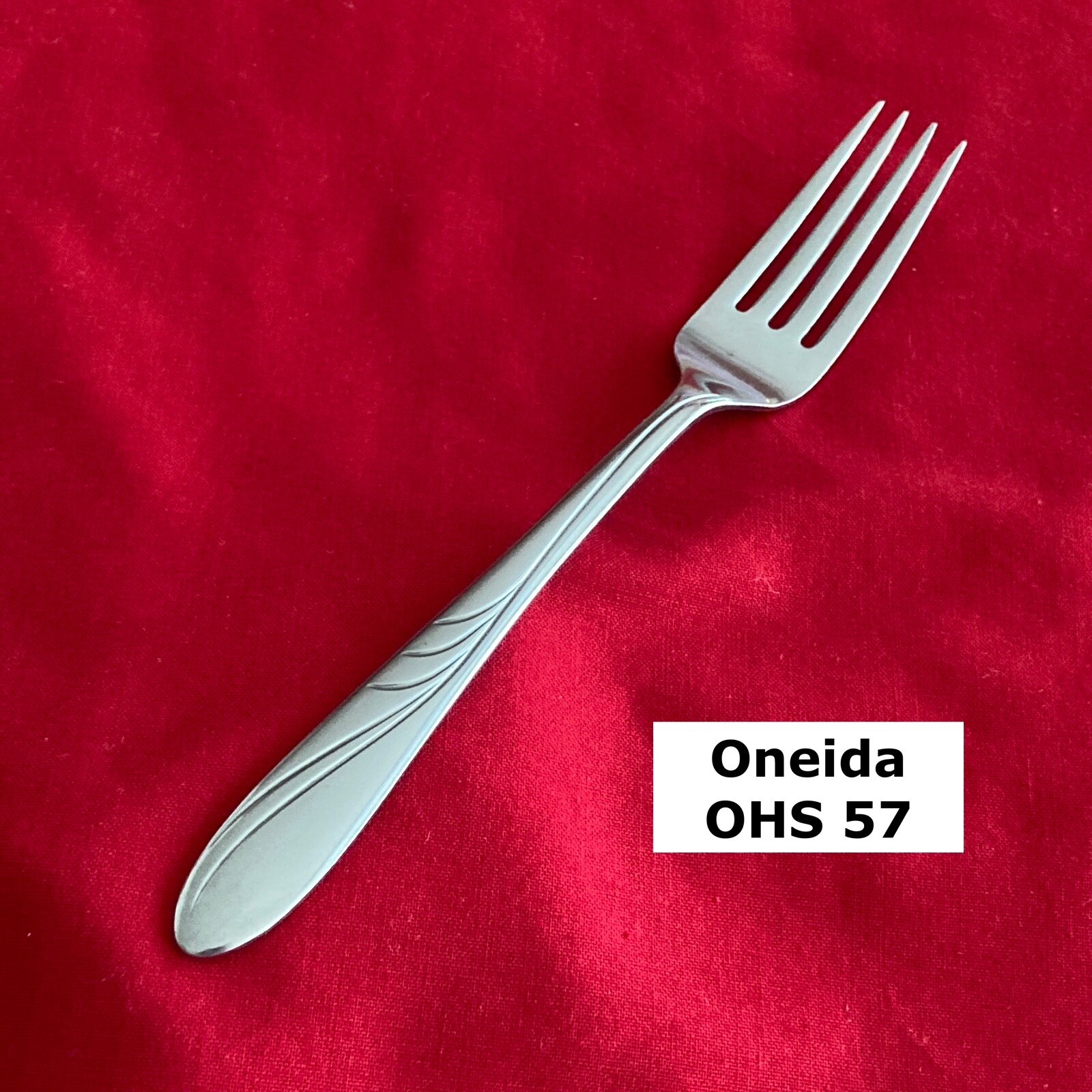 Oneida OHS 57 Dinner Fork 7 1/4" Swirls Stainless Steel Flatware gallery