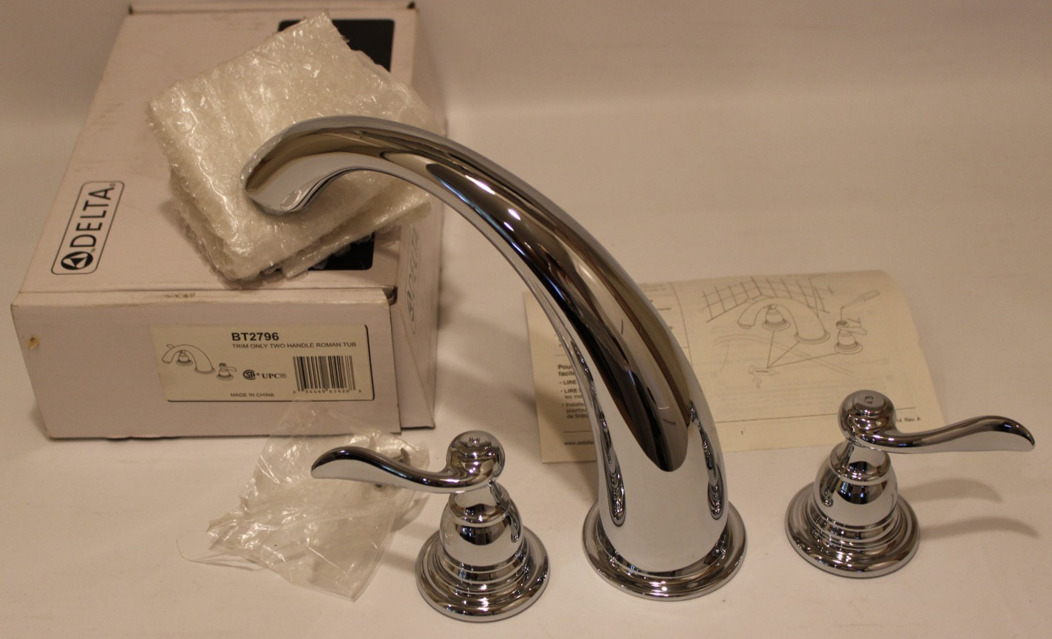 Delta BT2796 - Windemere Two-Handle Deck Mounted Roman Bath Tub Trim - Chrome gallery