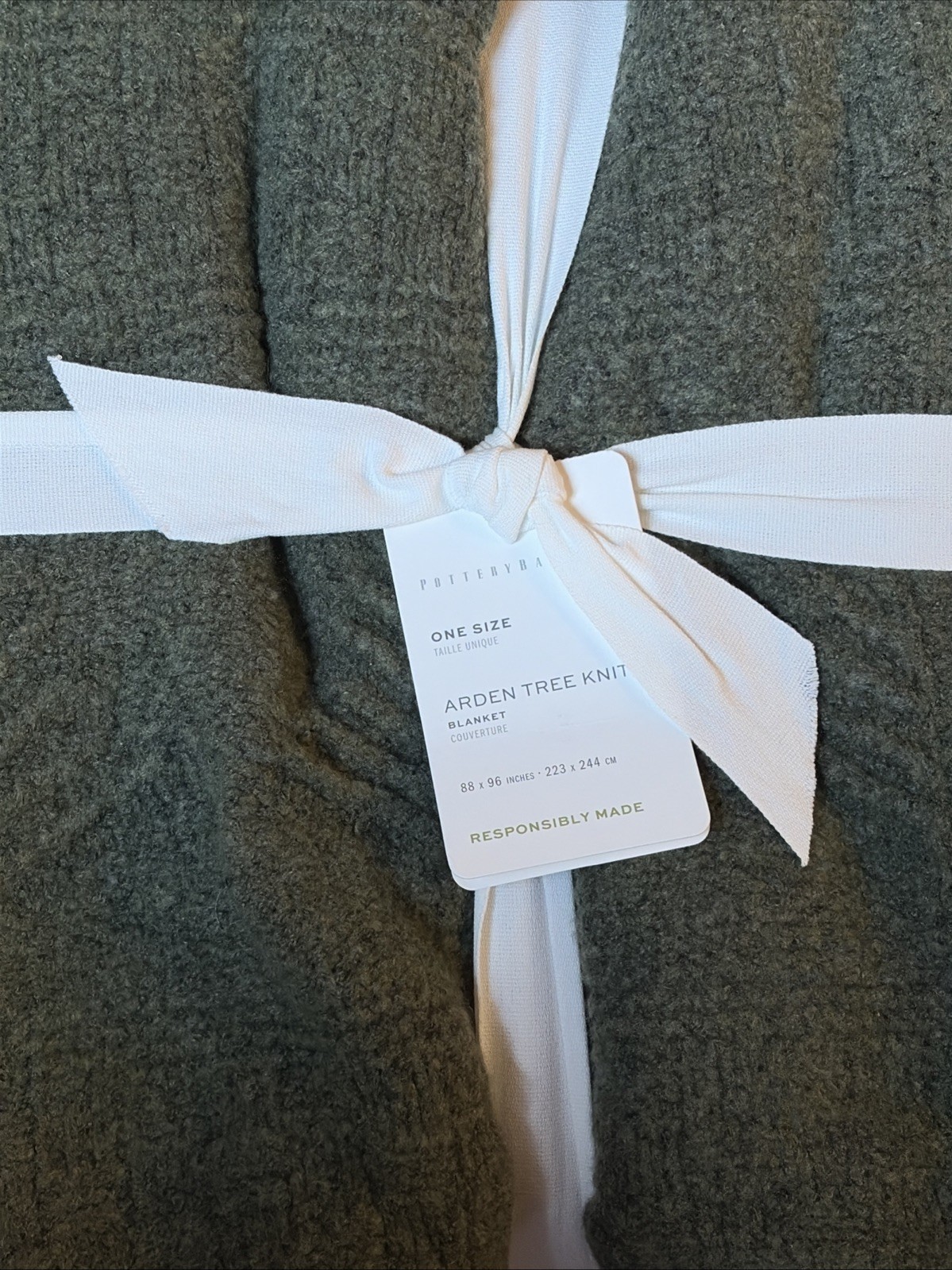 Pottery Barn Arden Tree Christmas Loden Green Full Queen Blanket 96”x88” New gallery