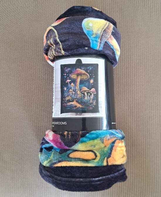 New Psychedelic Mushrooms Plush Throw Blanket Gift Colorful Fungus Orbs Mushroom gallery