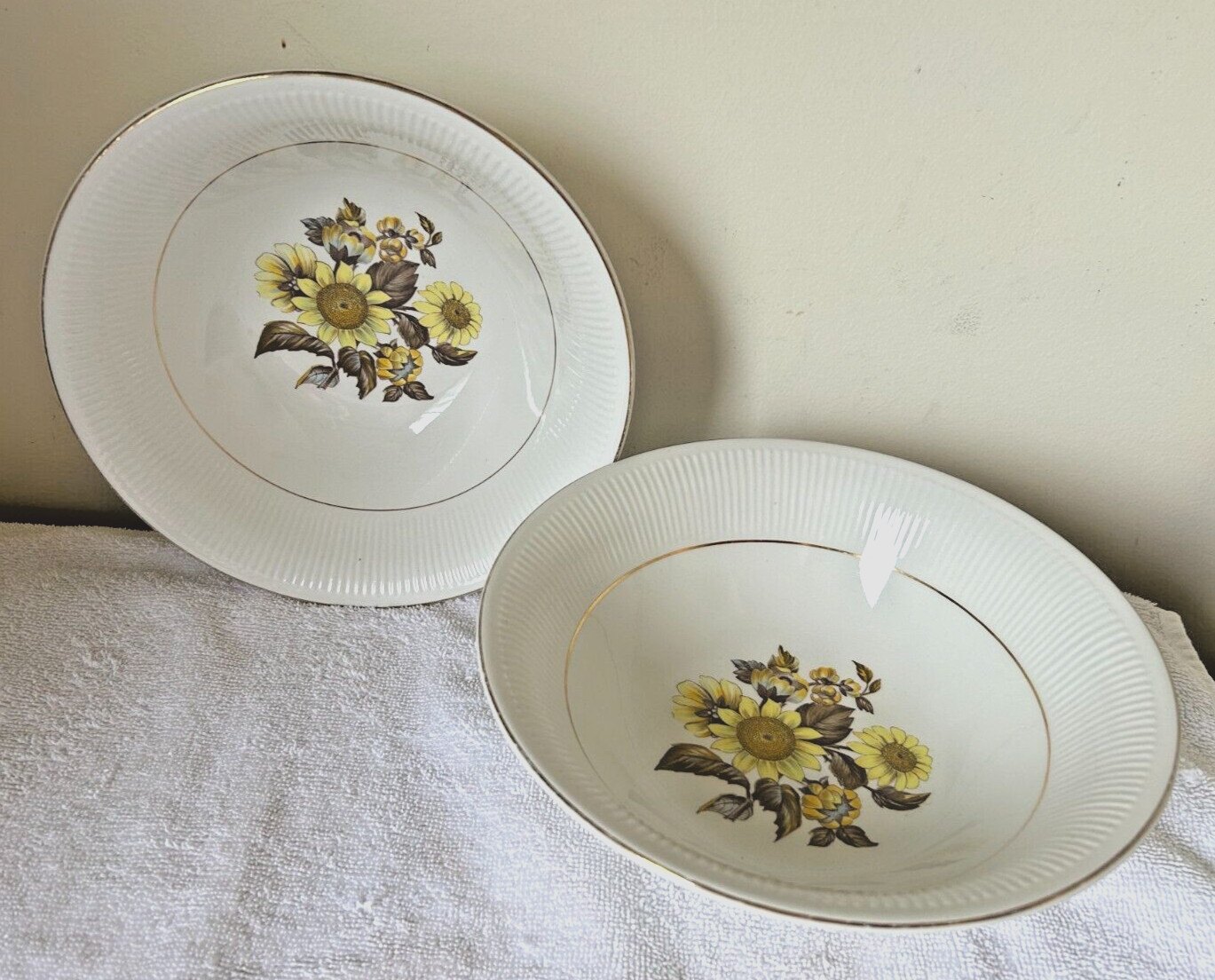2 Vintage Royal Warwick England Sunflower Large Serving Bowls with Gold Trim gallery