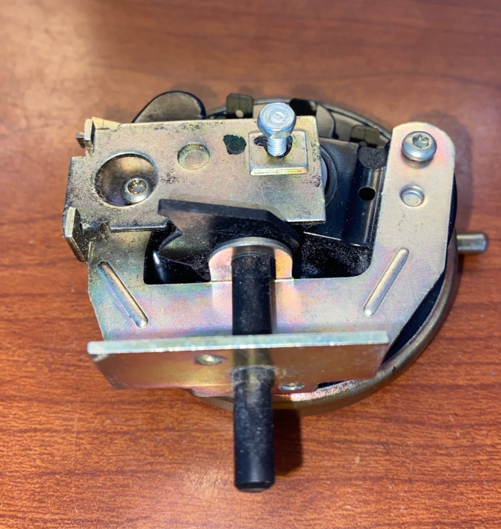 FRIGIDAIRE ELECTROLUX WASHER WATER LEVEL PRESSURE SWITCH PART# 146046-000F gallery