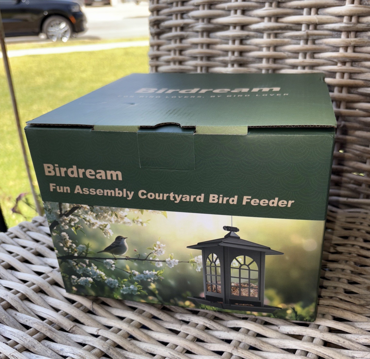 Birdream 2 Pack Bird Feeders for Outdoor Hanging, Classic Castle Design Fun gallery