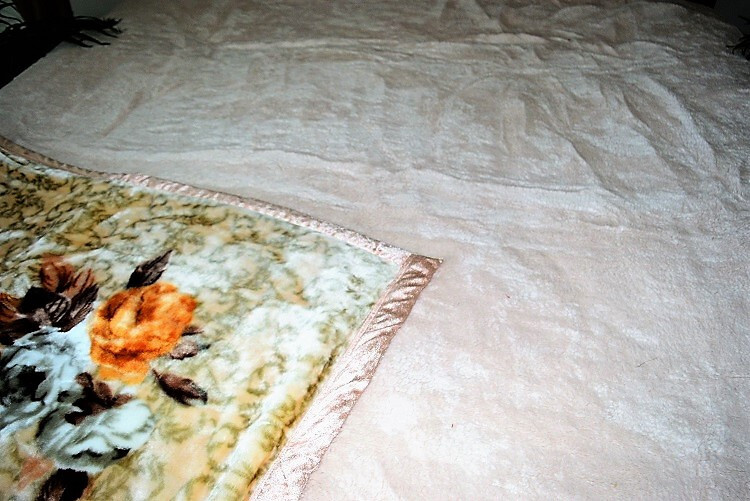 ☀️Thick Heavy 12+ POUND Korean Mink Style Soft KING D Borrego Reversible Blanket gallery