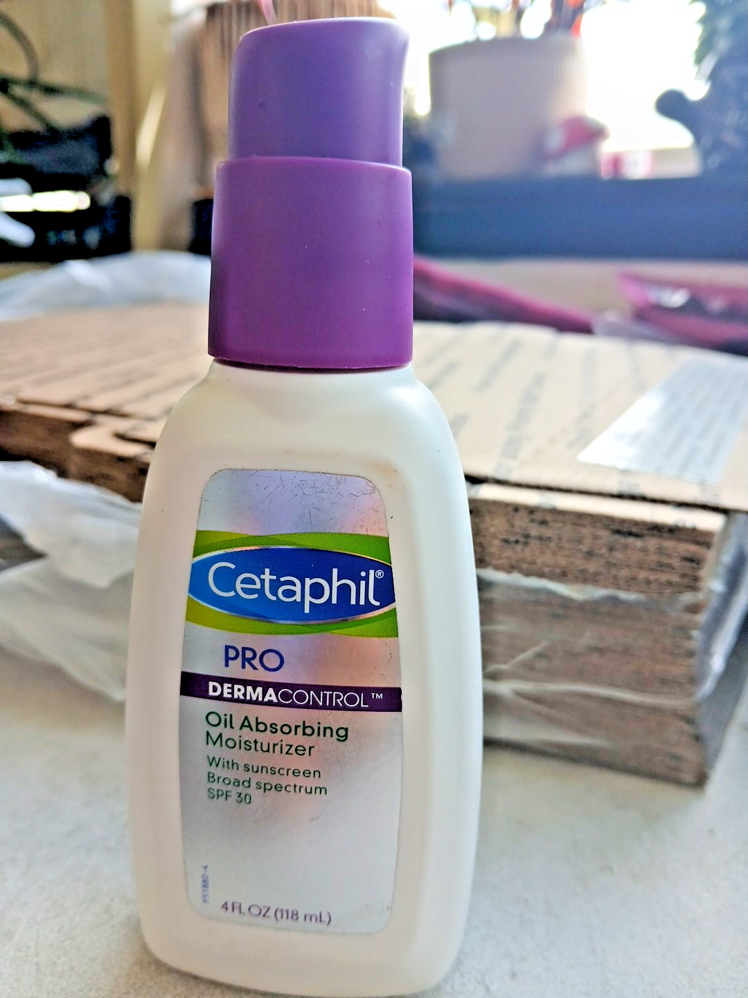 Cetaphil DermaControl Oil Absorbing Moisturizer with SPF 30 4 fl oz – 4 fl oz ( gallery