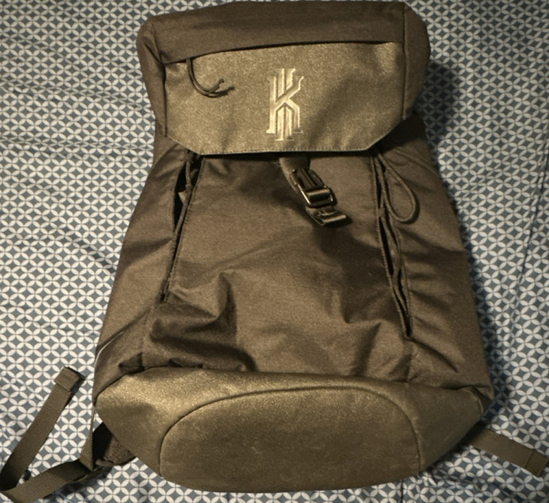 Nike Kyrie Elite Backpack Black MINT CONDITION!! ($400 VALUE)