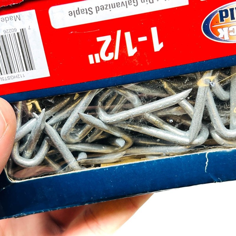 Quick Build 112HGST5LB Hot Dip Galvanized Fence Staples 9ga 1-1/2 in, 5 lb Pack gallery