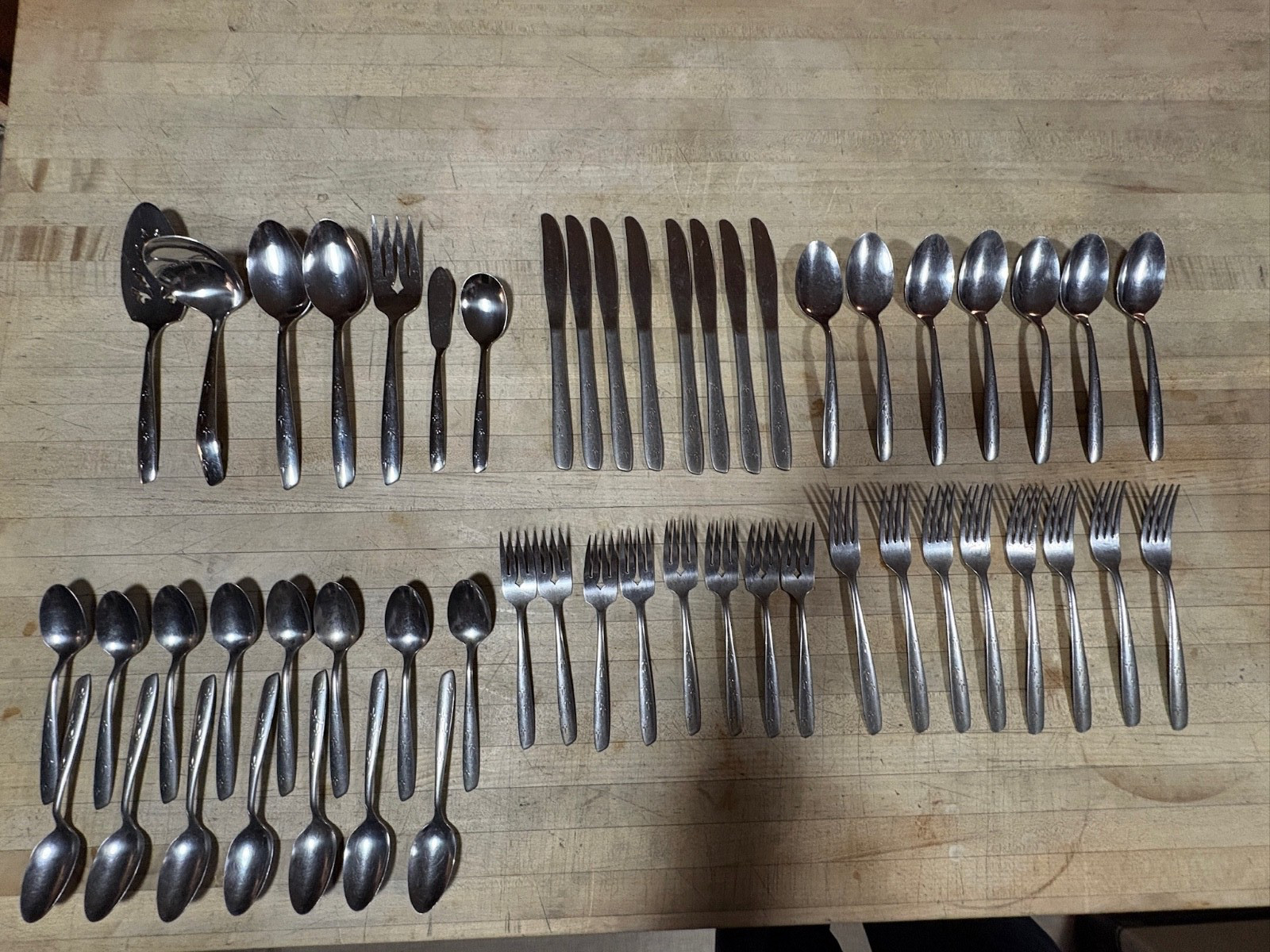 53 Pieces Oneida Stainless DESERT SAND Set 7 plc Settings w/Serving Pcs gallery