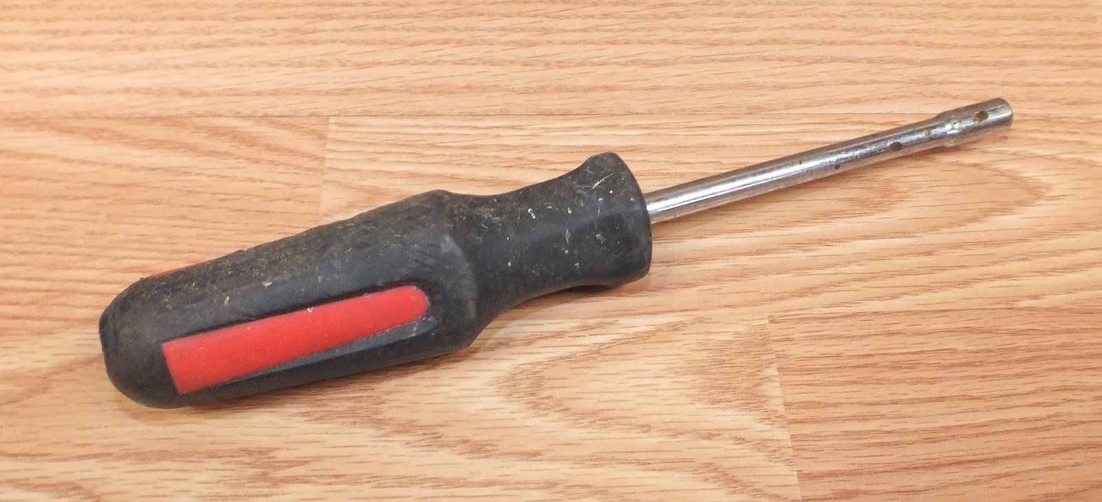 Unbranded/Generic 9 1/2" Long Black & Red 1/4" Nut Driver Tool Only **READ** gallery