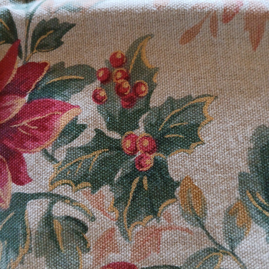 Poinettia Table Runner 60"×12" Handmade Christmas Holidays Cotton gallery