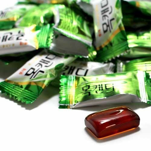 Korean Candy Refreshes Sore Throat Lotte Throat Candy Herb 38g x 12 gallery