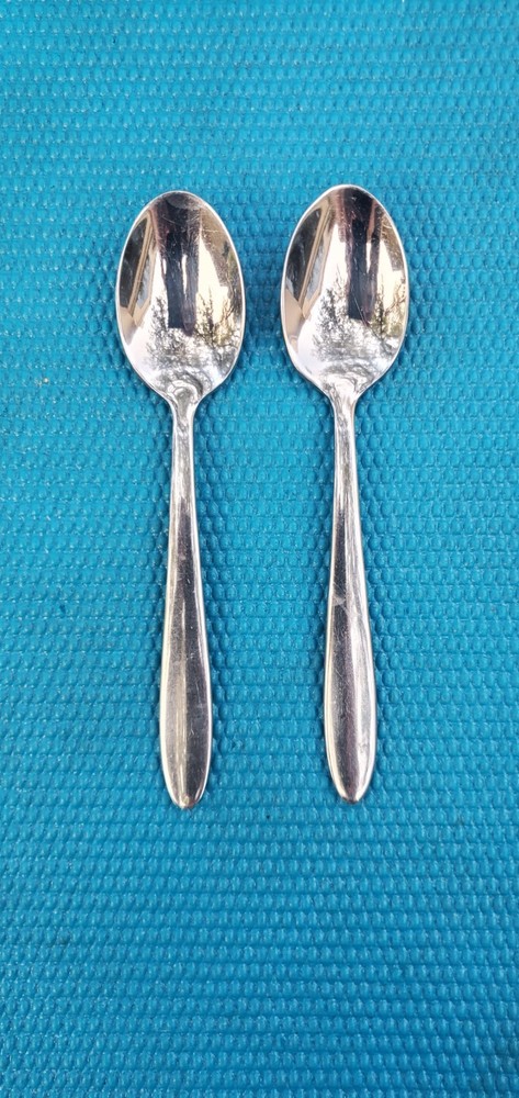 2-Oneida MOONCREST Glossy Stainless TEASPOONS 6 3/8"