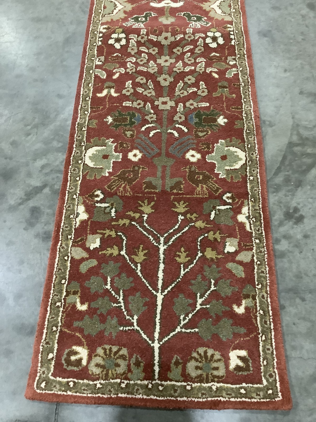 IVORY / BLACK 2'-6" x 8'-0" Back Stain Rug, Reduced Price 1172686029 SOH161A-28 gallery
