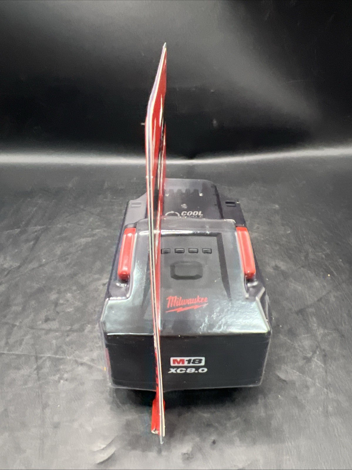 NEW Milwaukee 48-11-1881 M18 REDLITHIUM FORGE HIGH OUTPUT 18V 8Ah XC8.0 Battery gallery