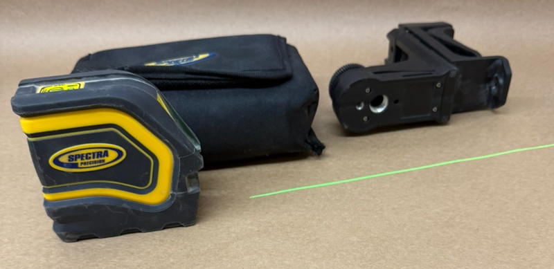 Spectra Laser Level LT20G Self Leveling Green Beam Cross line Laser Tool gallery