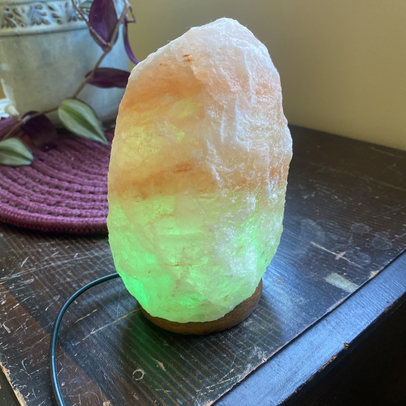 Himalayan Pink Salt Lamp gallery