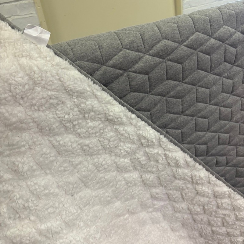 Queen Comforter, Reversible Plush Blanket w Diamond Stitching Design Gray, White gallery