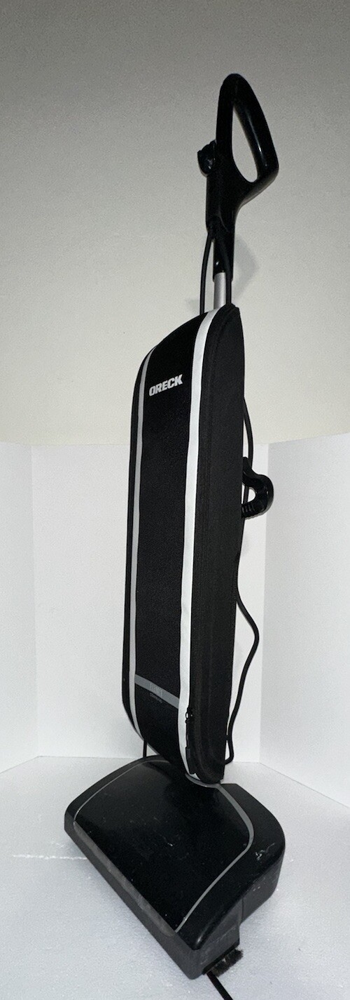 Oreck Elevate Command Upright Vacuum Cleaner - Tested And Works Perfectly! gallery