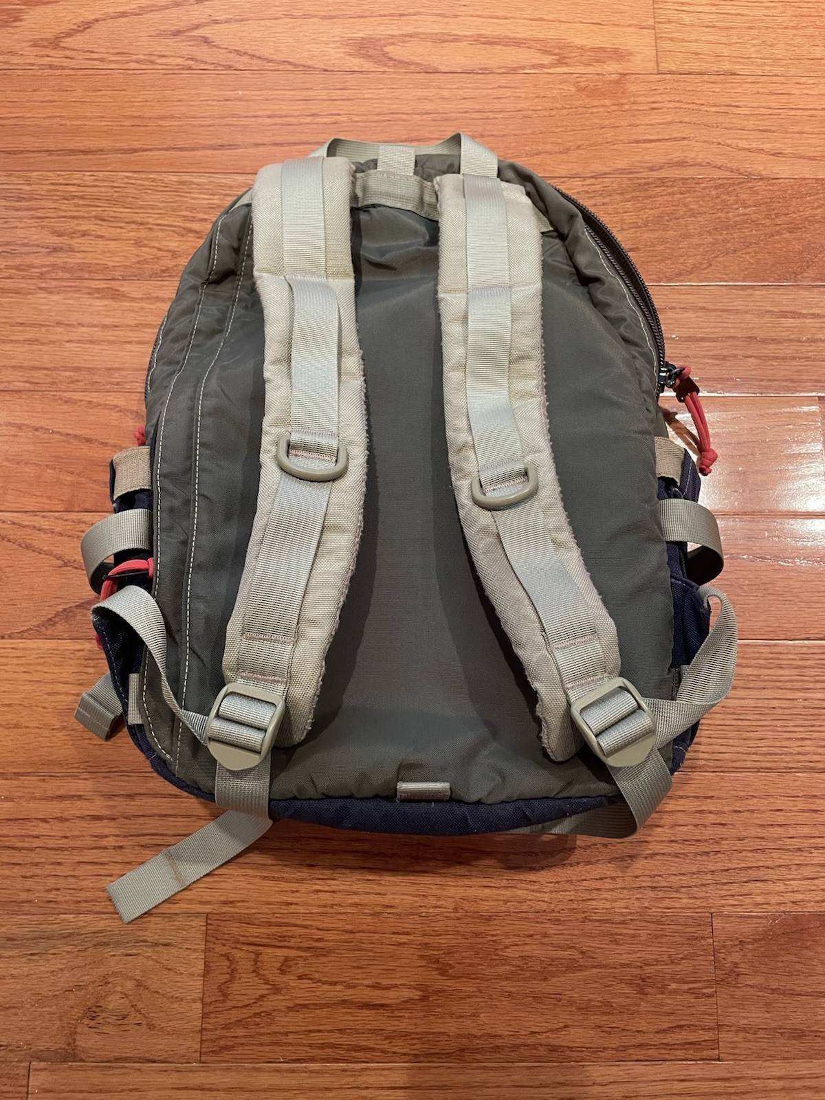 Topo Designs Standard 22L Backpack Olive/Navy 4