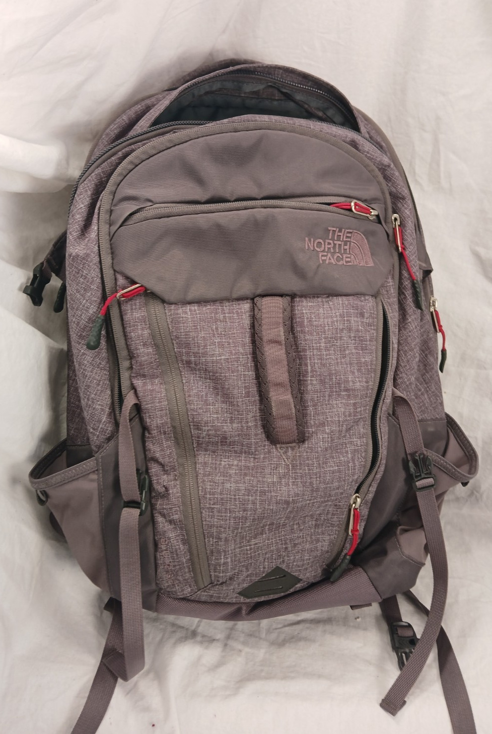 Back Pack; North Face, grey/purple, adjustable straps 2