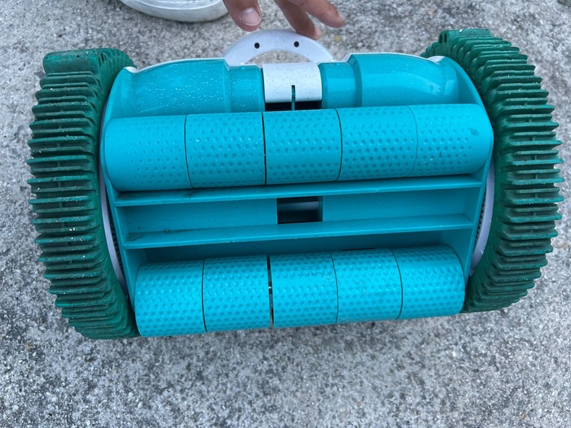 US EXTREME Pool Cleaner Automatic Suction Vacuum 2 Wheel No Hose gallery
