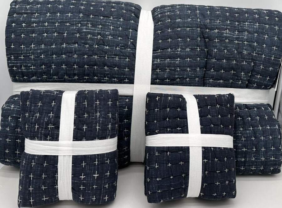 Pottery Barn Arlo Cross Stitch KING Quilt & 2 KING Shams ~ Indigo Blue gallery