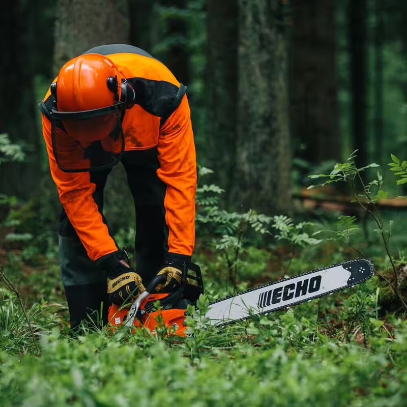 Echo CS-590-24 Timber Wolf 24 in. 59.8 cc Gas 2-Stroke Rear Handle Chainsaw gallery
