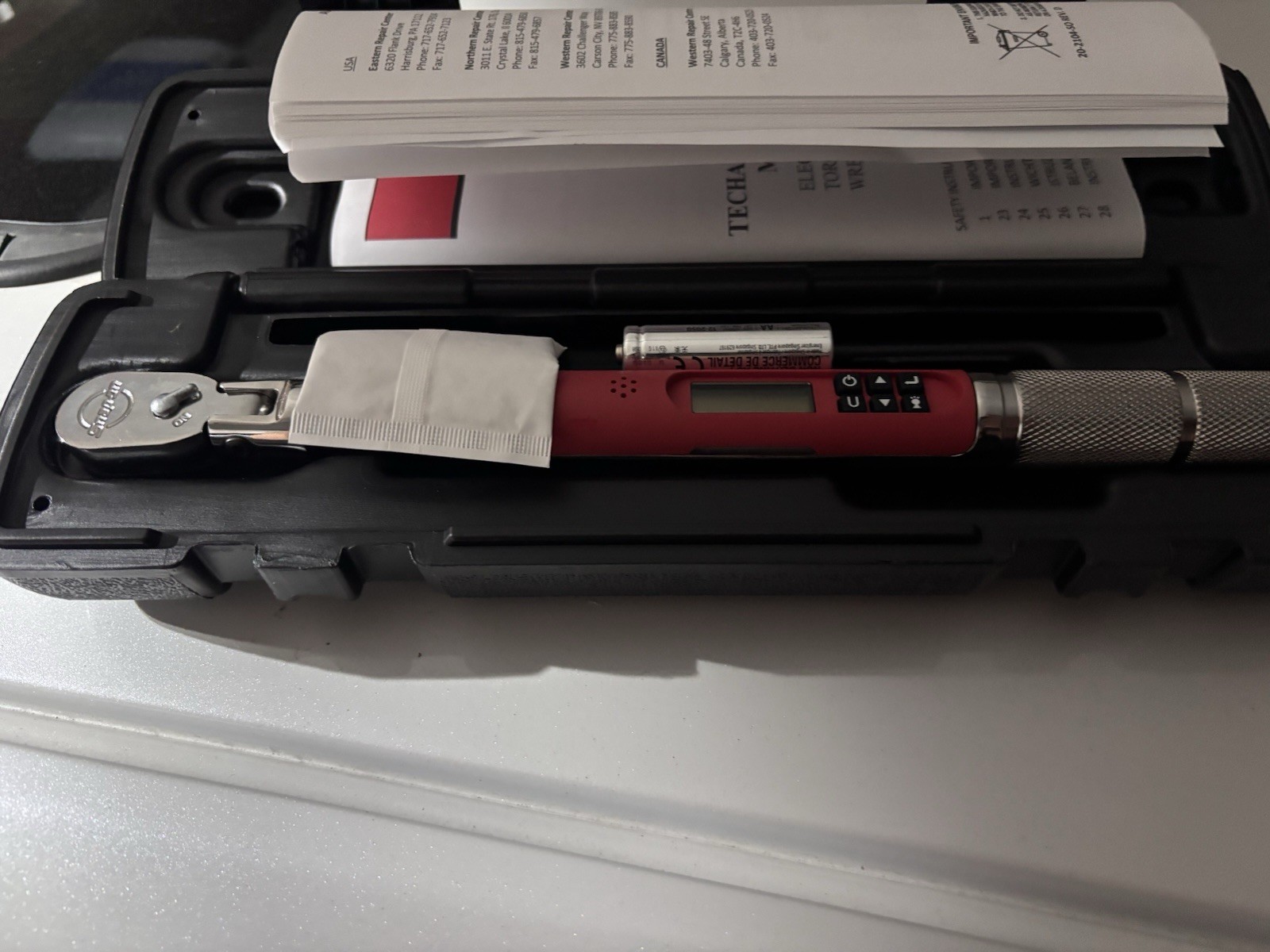 Snap-on 1/4" Drive Flex-Head TechAngle® Micro Torque Wrench (15–300 in-lb) (Red) gallery
