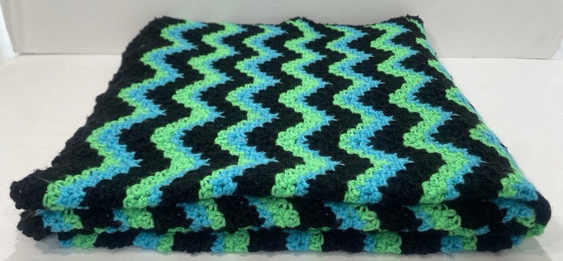 Crochet Herringbone Zig Zag Black Green Afghan Blanket 34x72” 943 gallery