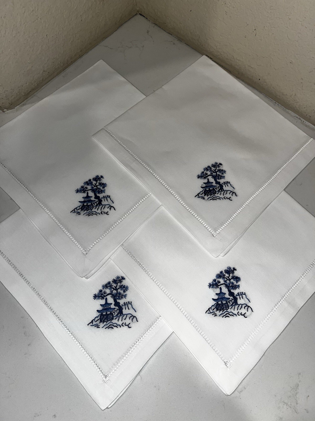 4-NWT Henry Handwork Blue Chinoiserie Embroidered Hemstitched Table Napping Set gallery