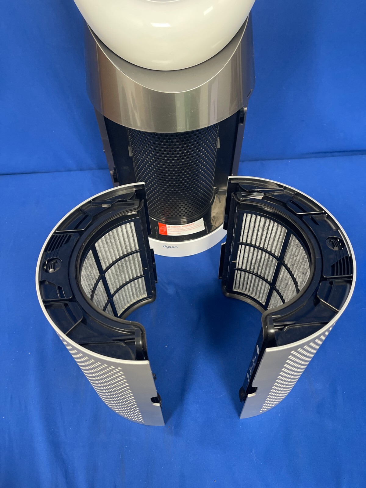 Dyson Pure Cool Tower Purifying Fan TP4A / White / Silver gallery
