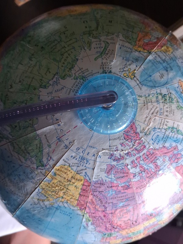 GlobeMaster 12" Tabletop Rotating Multicolor World Globe *see aging As Is* gallery