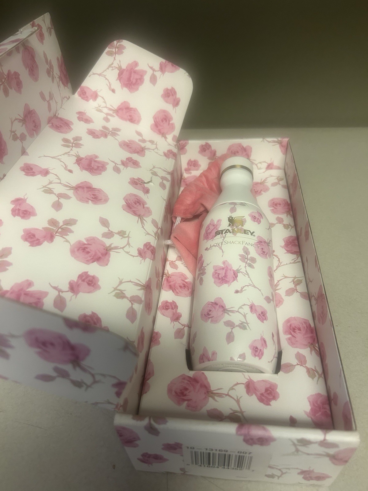 The Stanley x LoveShackFancy All Day Slim Bottle | 12OZ Ribbon Rosa IN HAND gallery