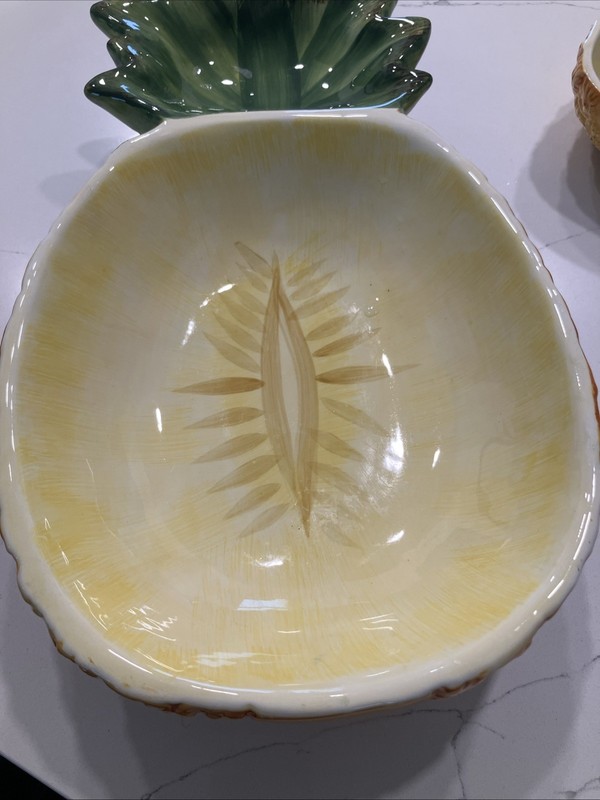vintage ceramic pineapple-shaped serving Platter and Three dipping bowls gallery