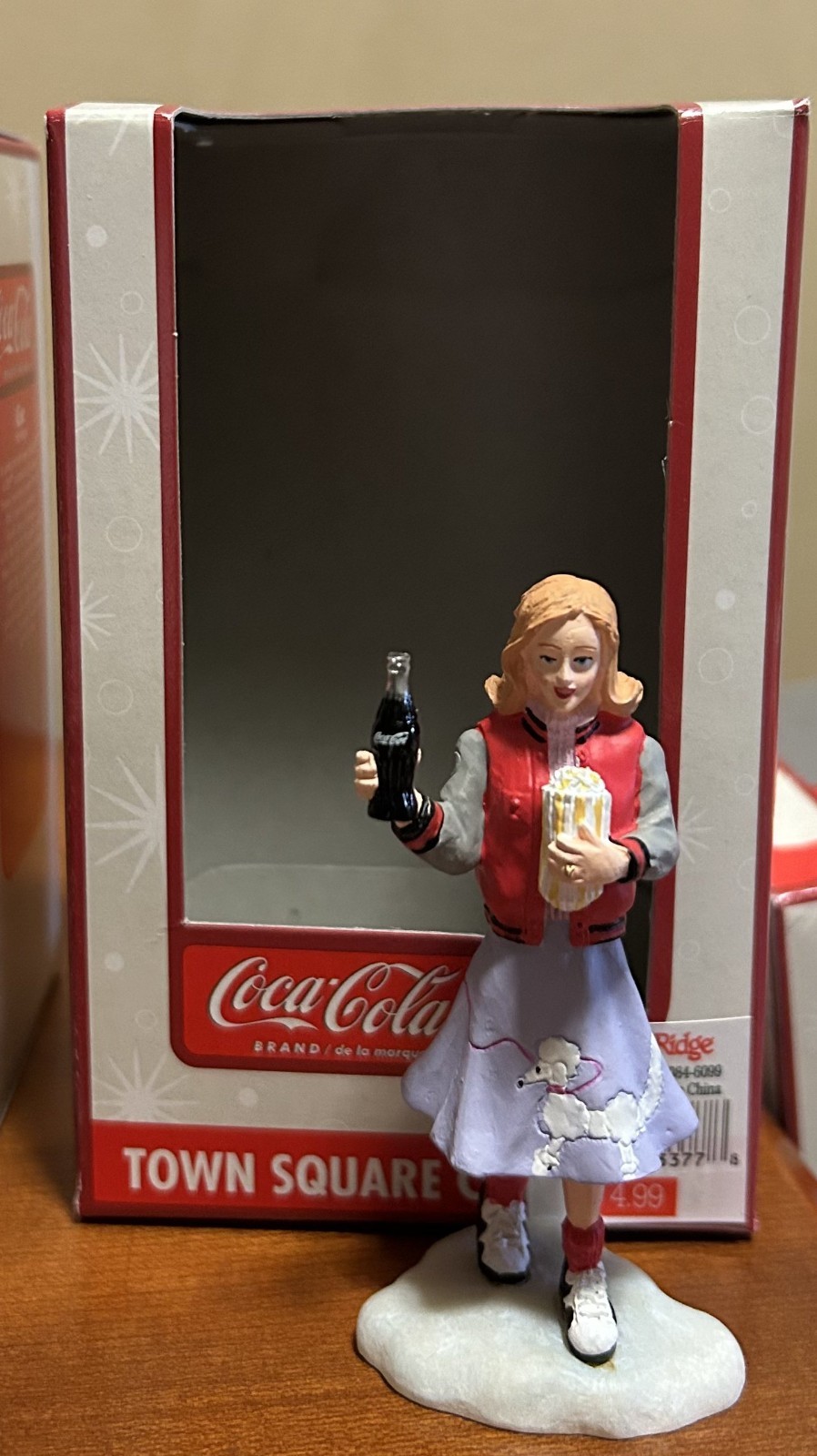Coca-Cola 2003 Town Squar Collection Girl Holding Popcorn & Coke in Poodle Skirt gallery