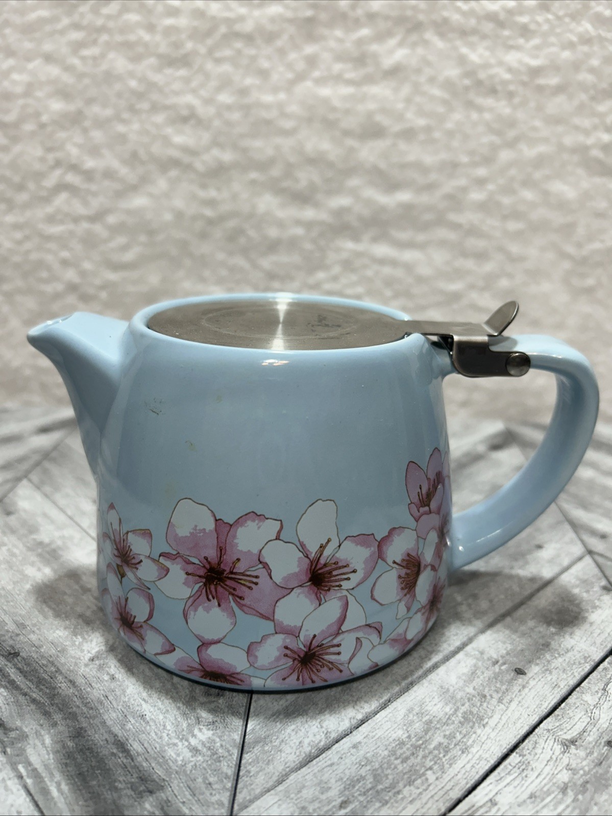 Kitchen core Alfred brand Light Blue ceramic pink floral teapot with infuser gallery