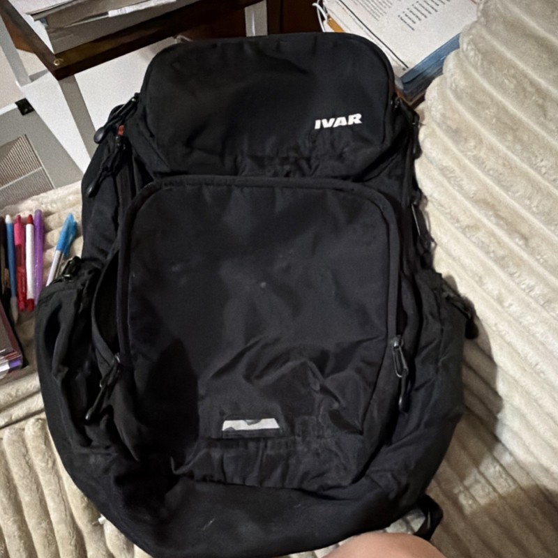 IVAR Black Hiking Backpack Fabric Zipper Closure Multiple Compartments