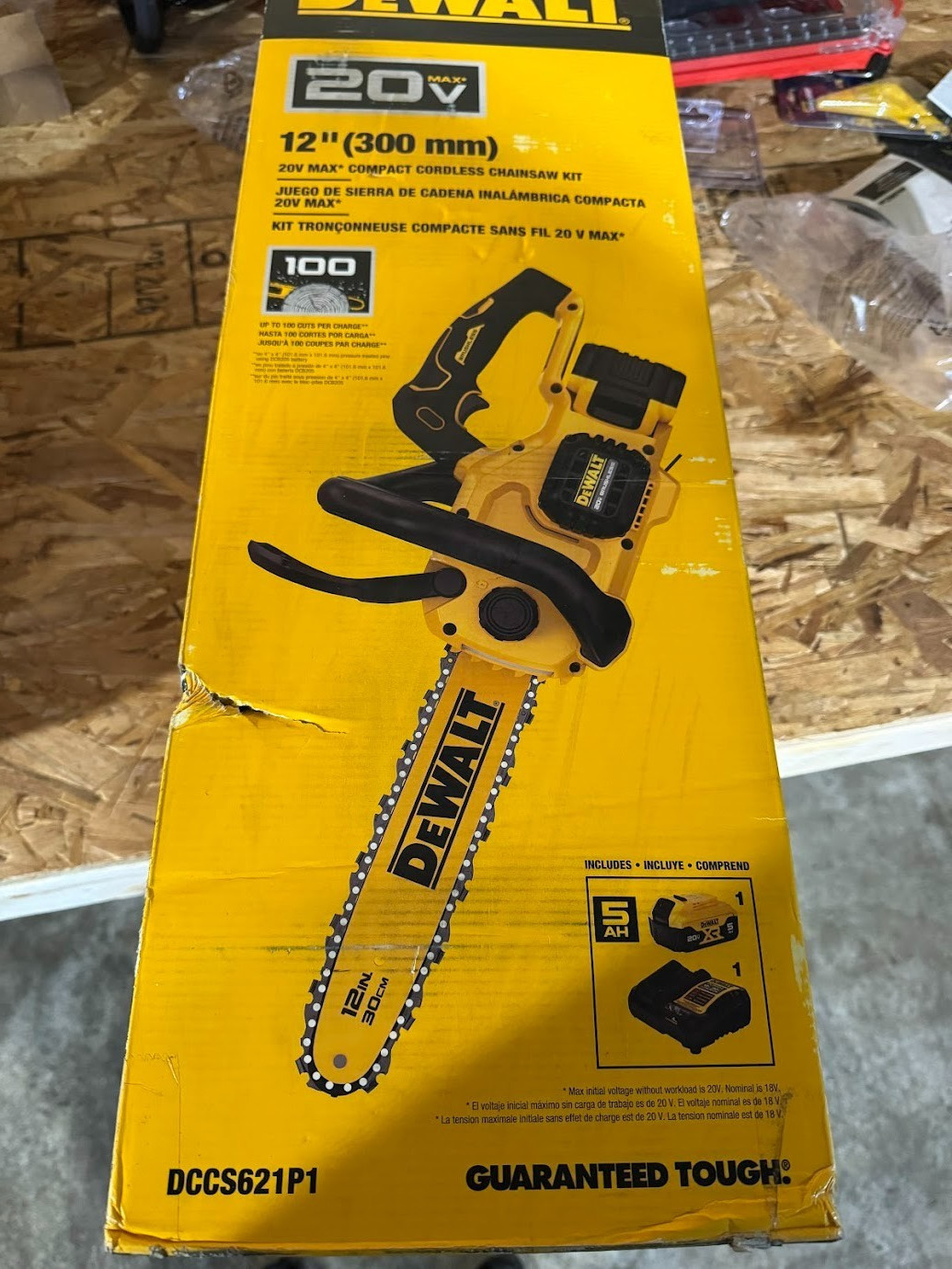 12 inch Compact Cordless Chainsaw Kit Battery & Charger DCCS621P1 DeWalt 20V MAX gallery
