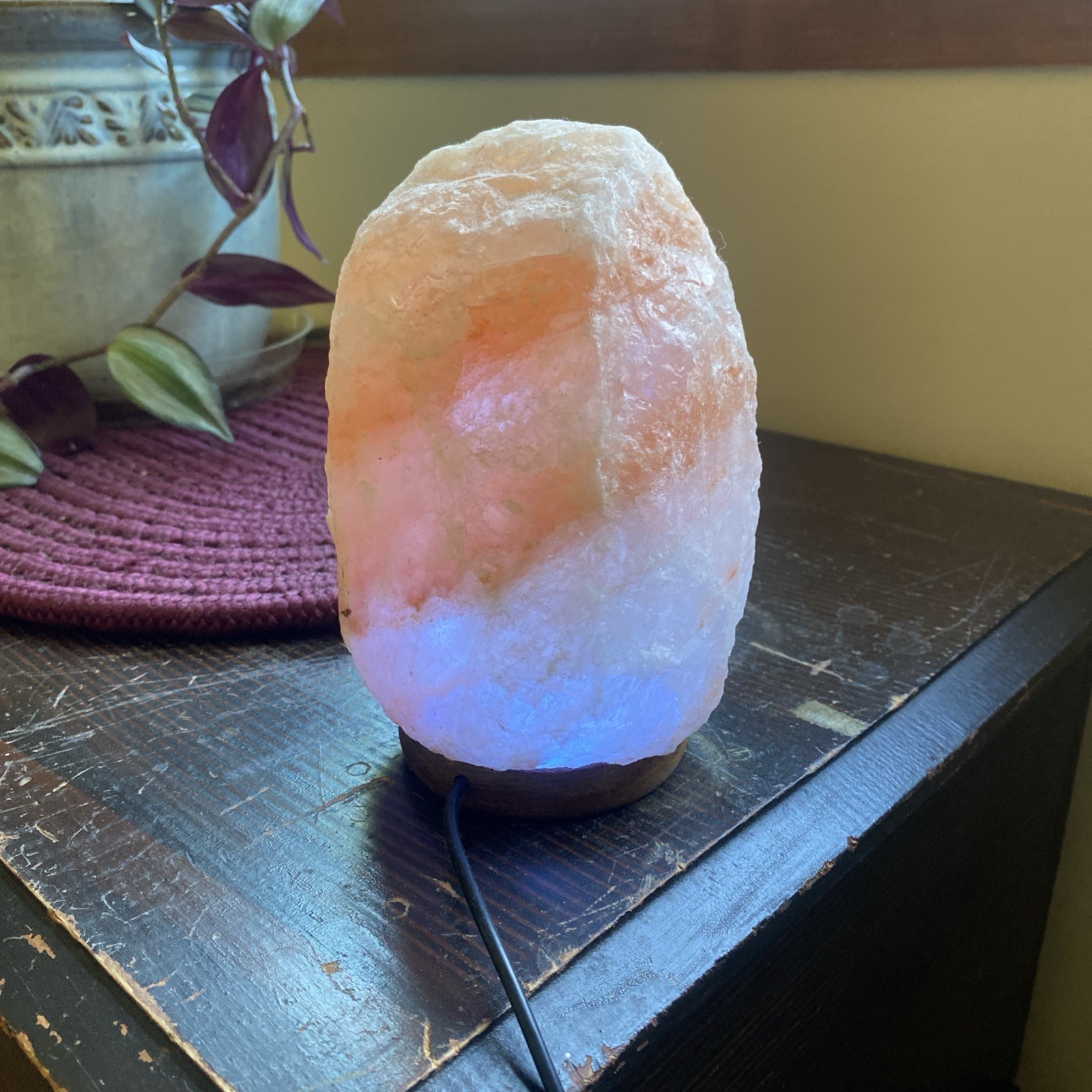 Himalayan Pink Salt Lamp gallery