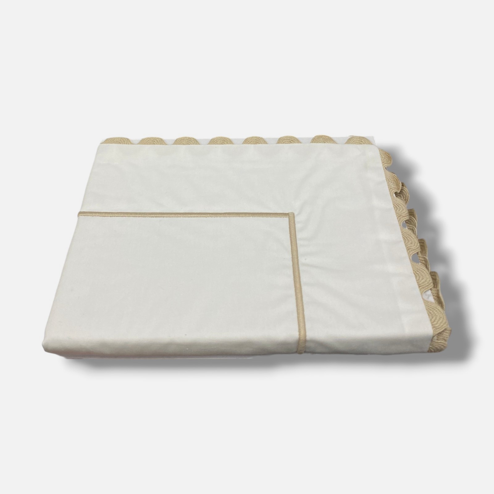 Peter Reed White/Beige Waves Luxurious Egyptian Cotton King' Size Sham gallery