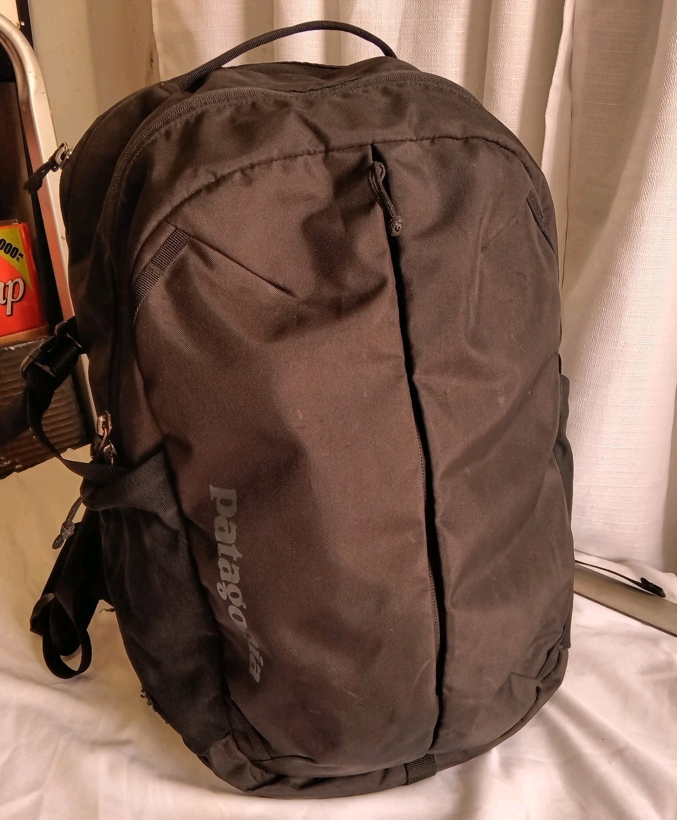 Patagonia Refugio 26L Black Day Pack Backpack 2