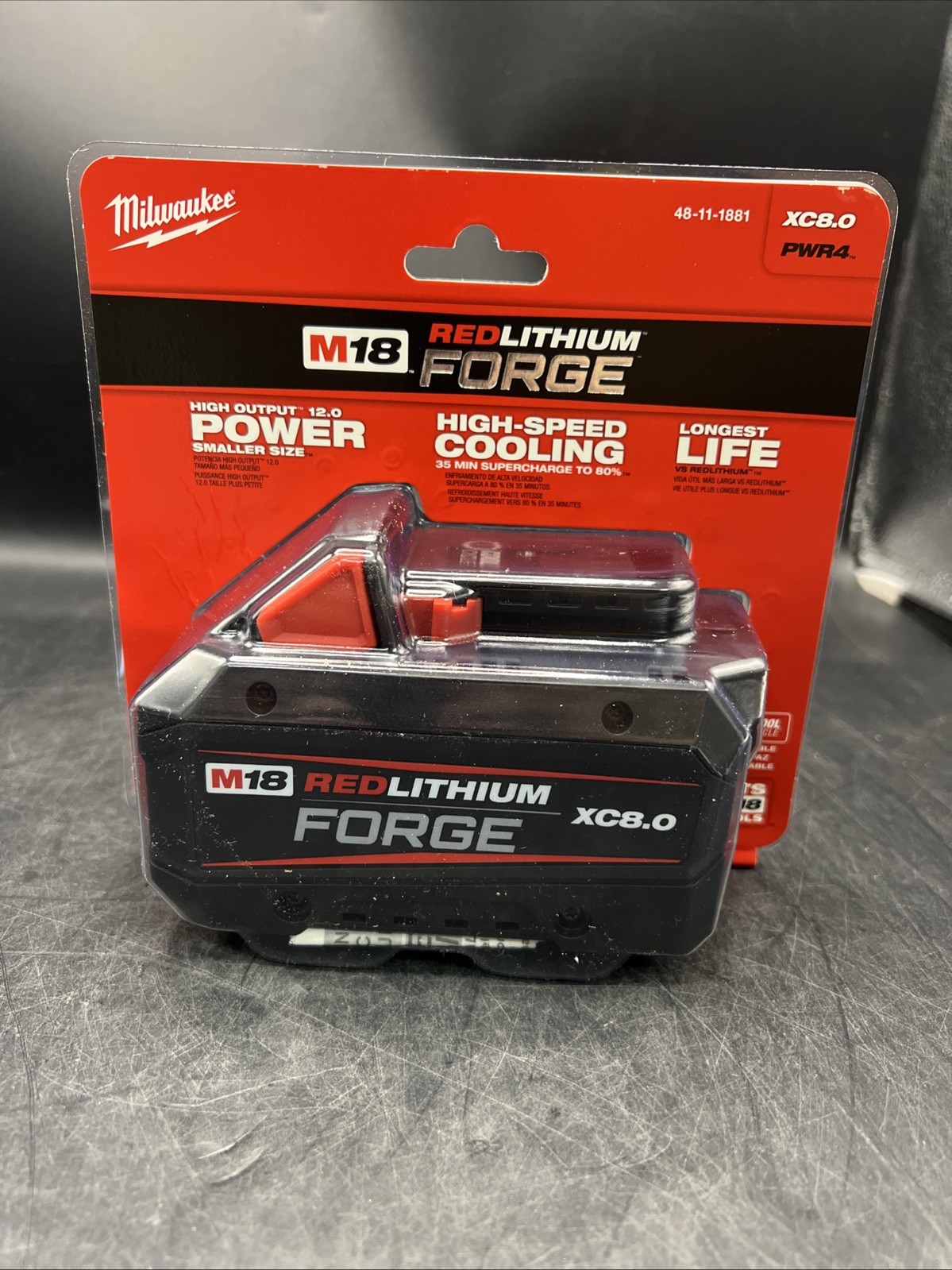 NEW Milwaukee 48-11-1881 M18 REDLITHIUM FORGE HIGH OUTPUT 18V 8Ah XC8.0 Battery gallery