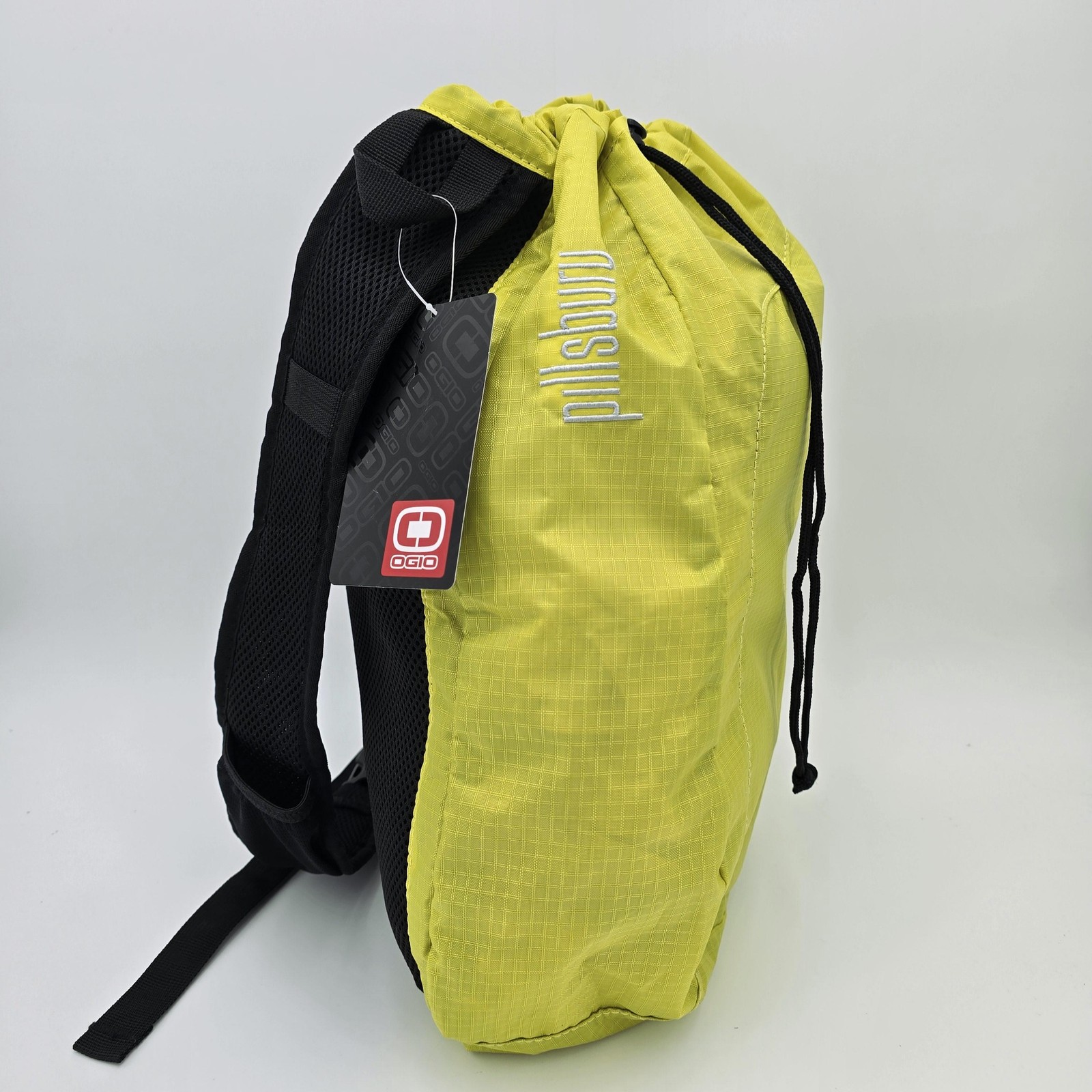 OGIO Sonic Sling Backpack Daypack Crossbody Black Ripstop Drawstring Zip Pockets 3