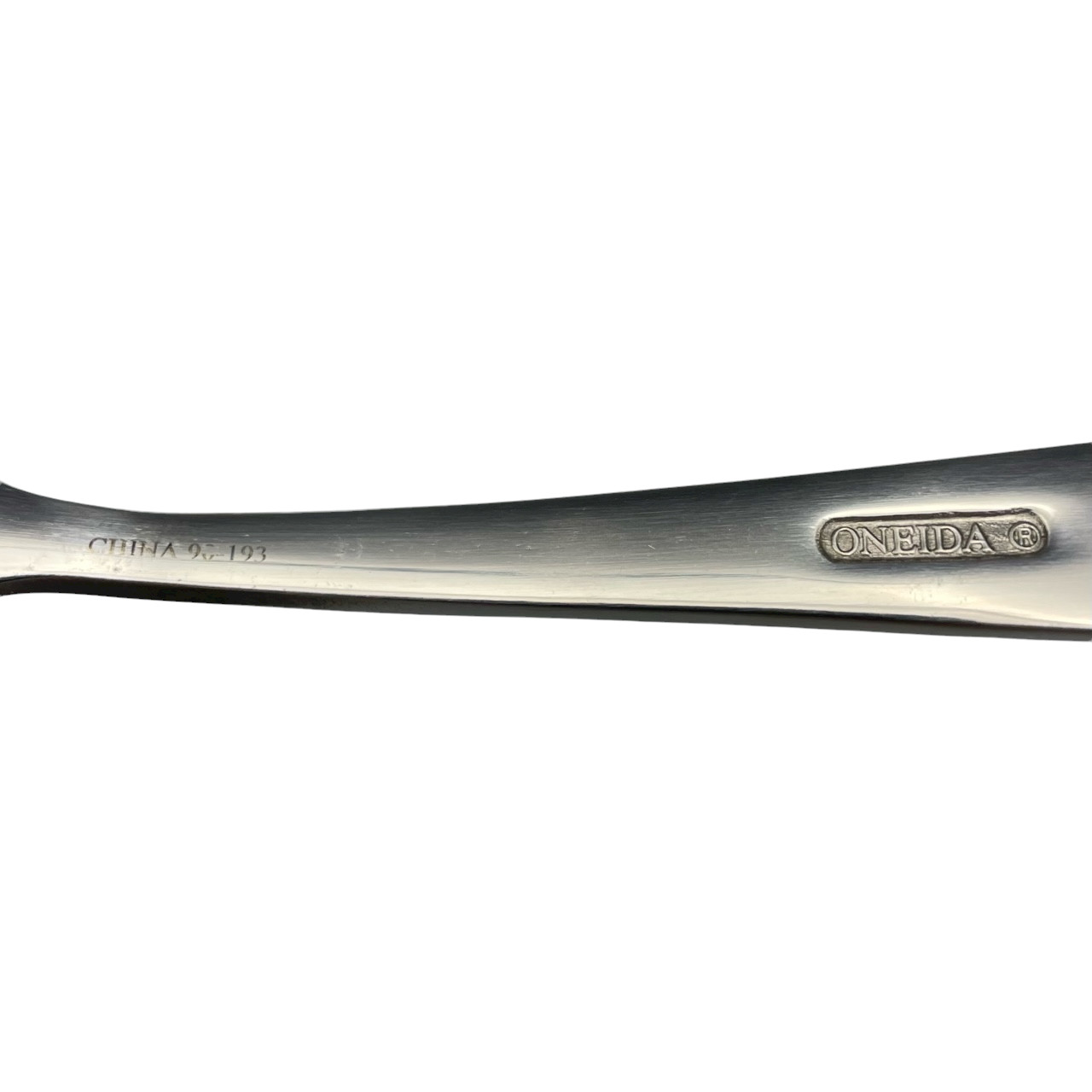 Oneida Mooncrest Stainless Steel Dinner Fork (Set of Four) gallery