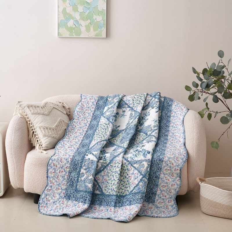 Tache Cotton Patchwork Petal Dance Blue White Floral Paisley Quilt Throw Blanket gallery