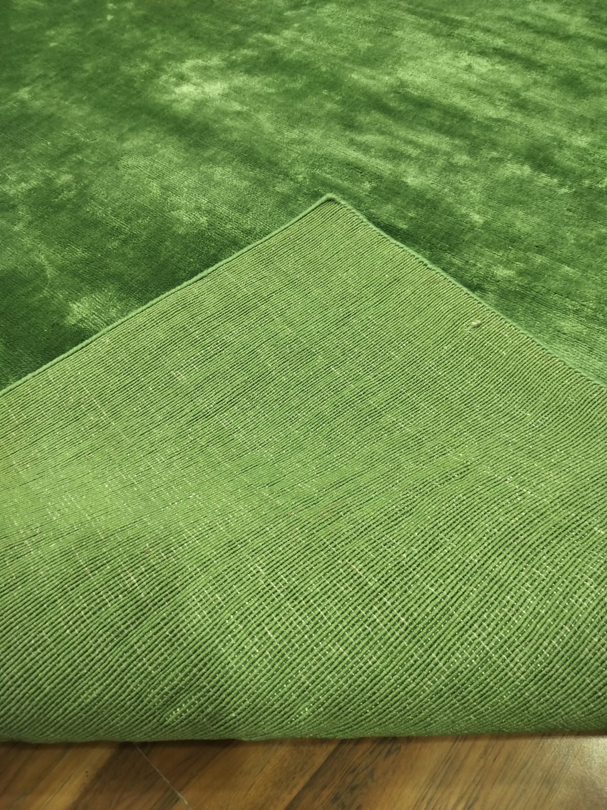 Traditional Hand loomed Carpet Green Viscose Area Rug, Hand Knotted Art Silk Rug gallery