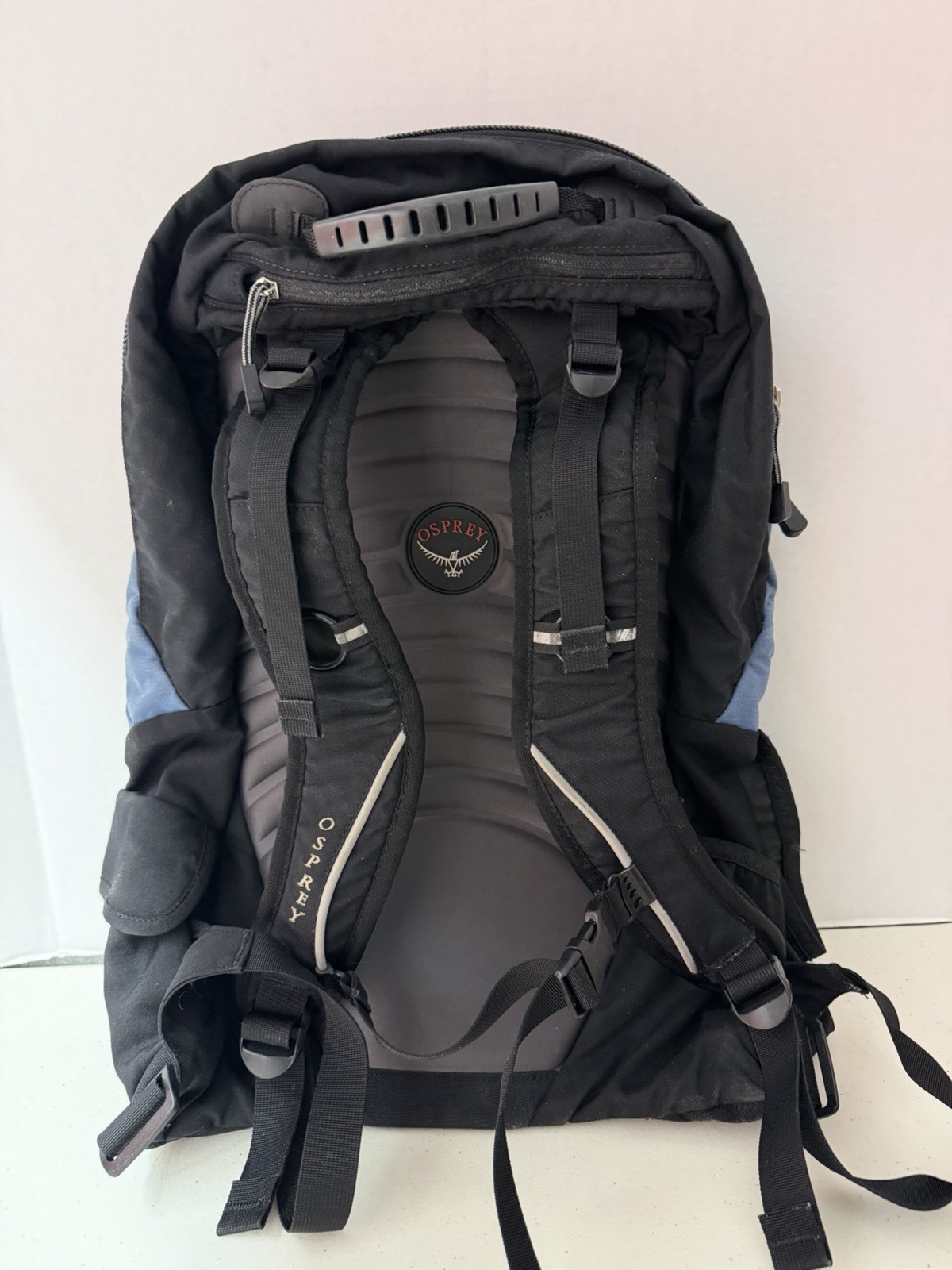 Osprey Focus Backpack Blue Black And Gray 2