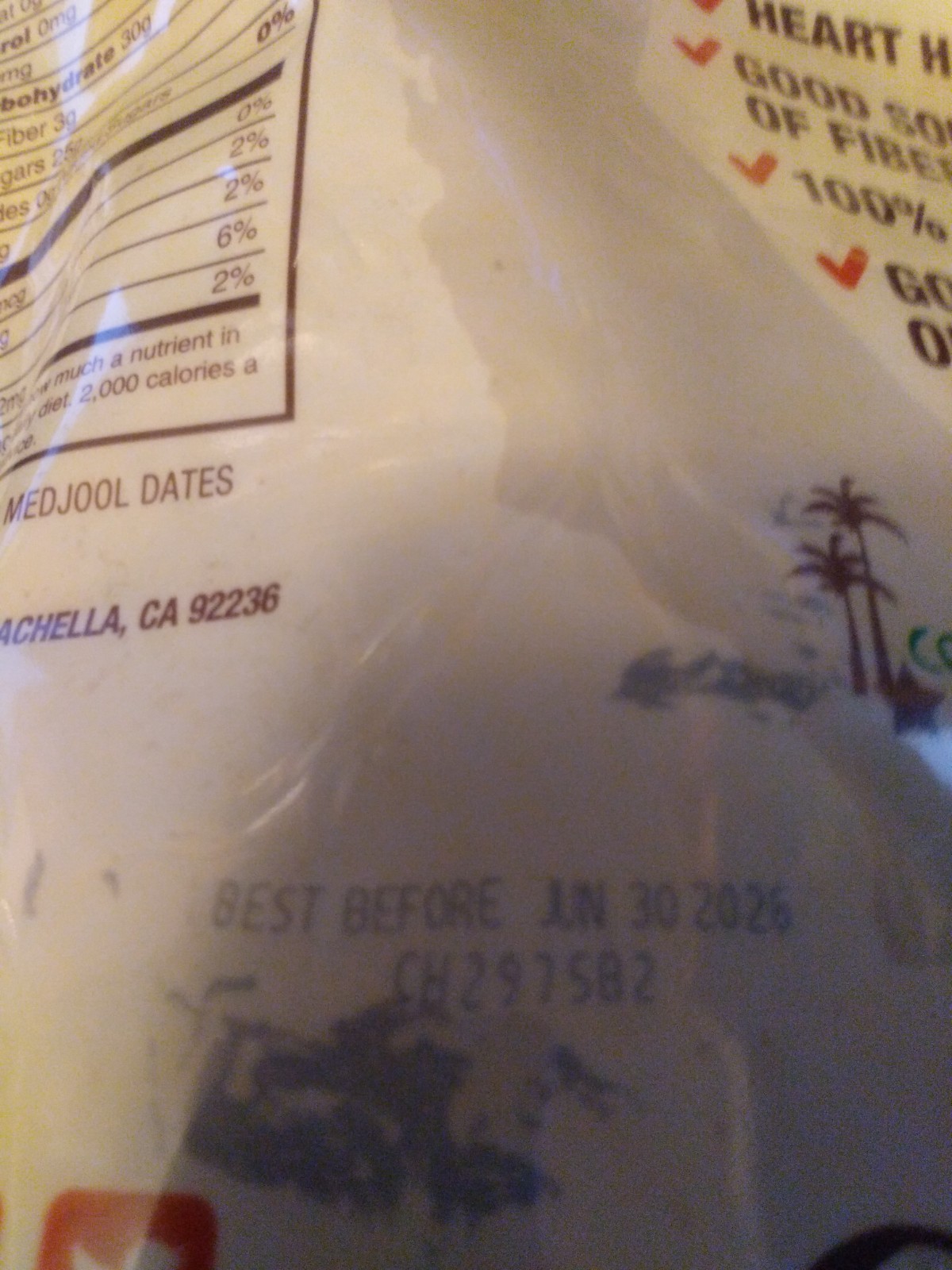 SUNDATE 1 LB-MEDJOOL DATES. JUICY AND TASTY. FRESH CALIFORNIA DATES. HAS PITS.. gallery