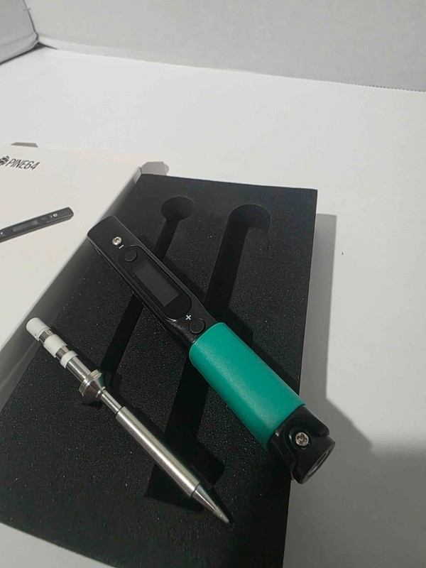 Pine64 Pinecil V2 Smart Portable Soldering Iron BB2 USB-C 88W NEVER USED In Box gallery